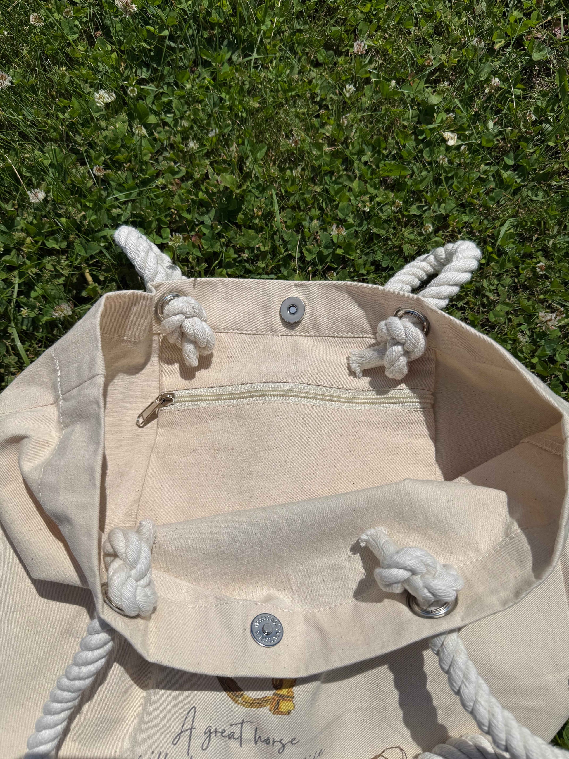 A Great Horse Tote