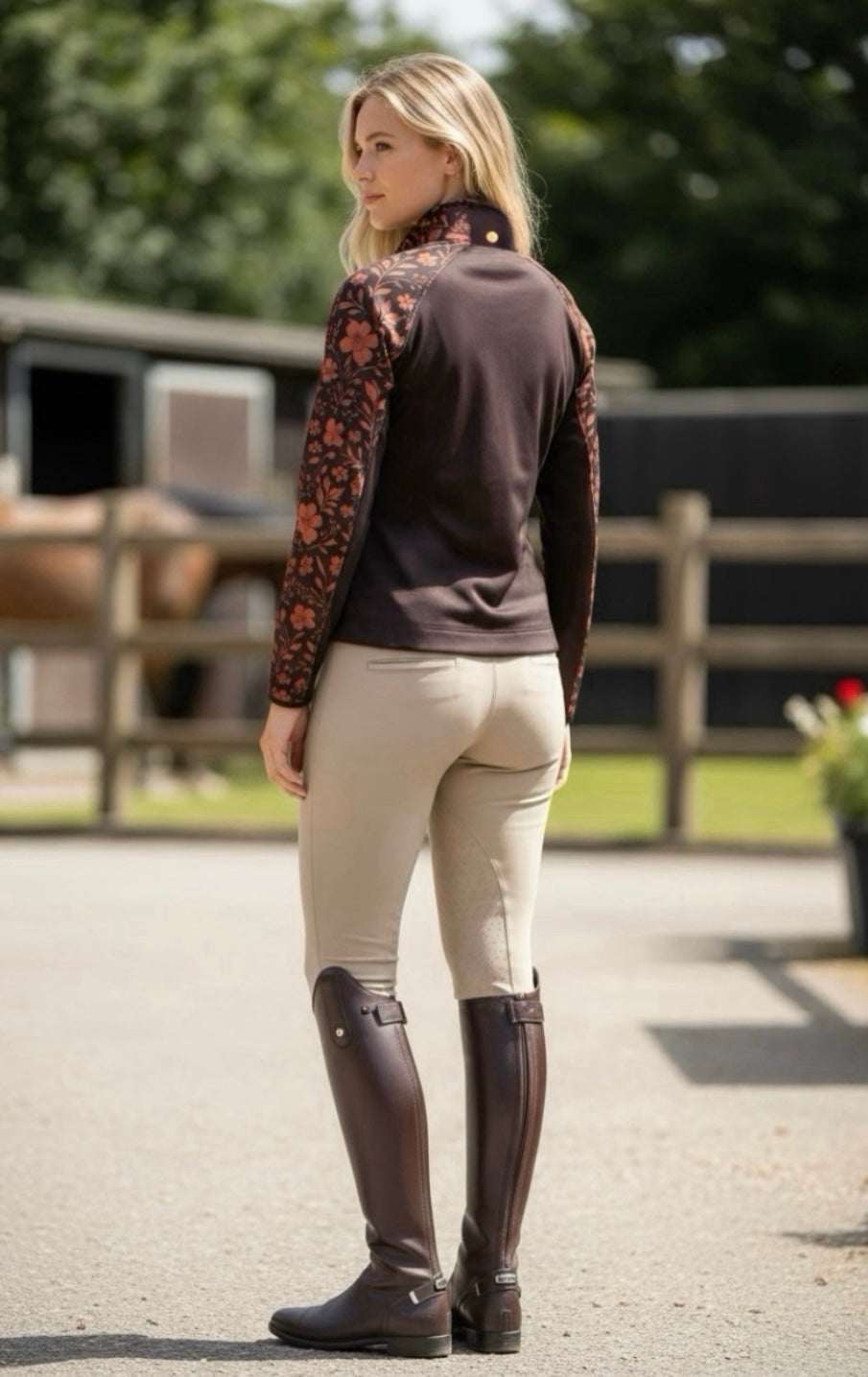 Onyx Bloom Quarter Zip